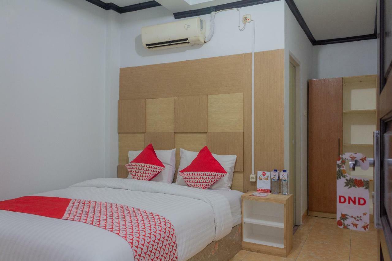 Oyo 649 K68 Residence Джакарта Екстериор снимка